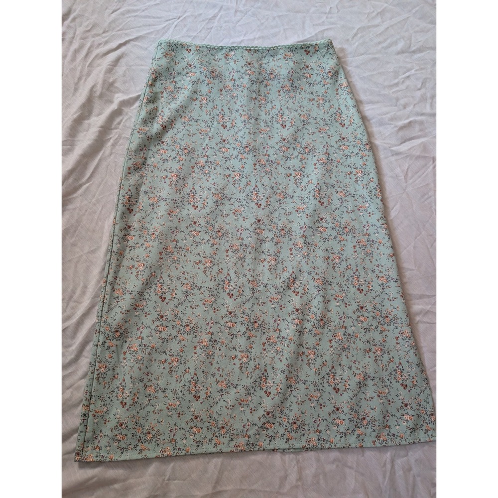 John Galt Sage Green Floral Midi Skirt Side Slit Scalloped Trim Womens